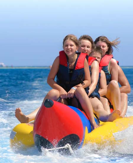 BANANA BOAT